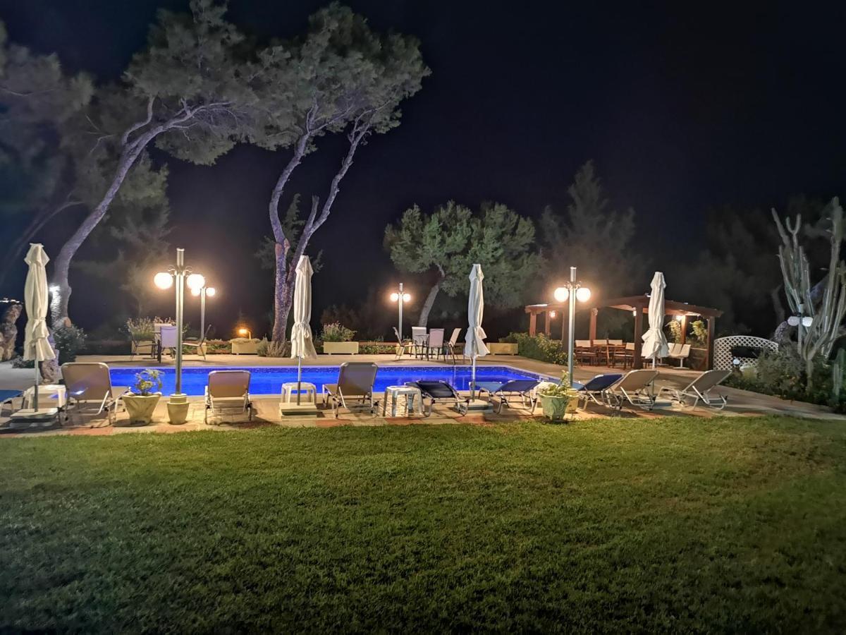 Louis Luxury Villa By Living In Blue Koskinou  Luaran gambar