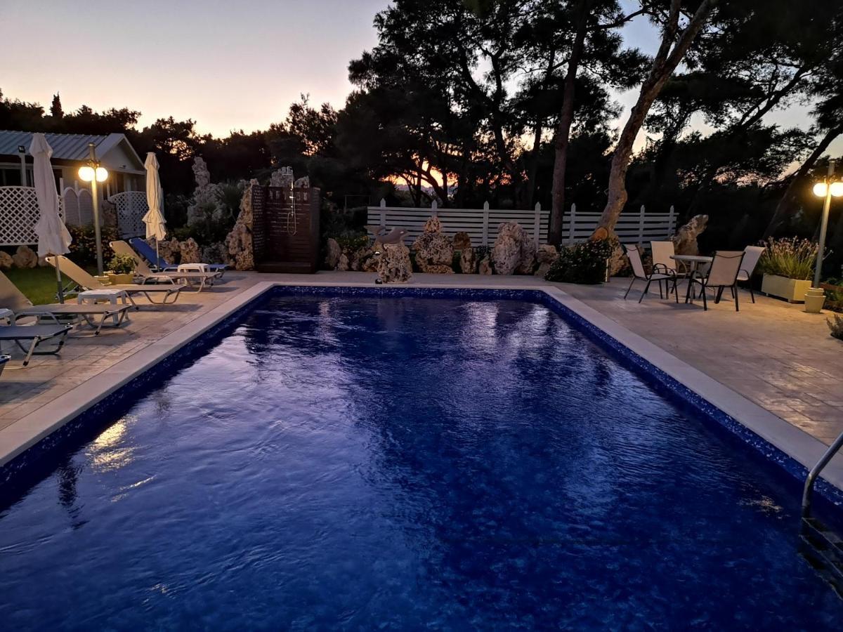Louis Luxury Villa By Living In Blue Koskinou  Luaran gambar